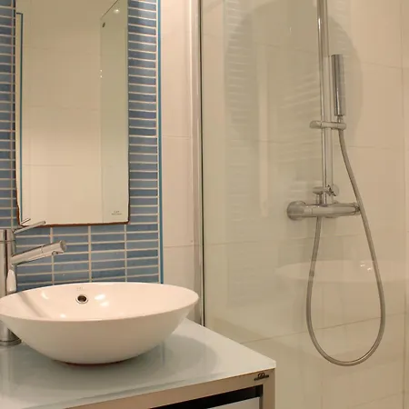 Apartamento 5 Pieces 8 Pers. Avec Terrasse Et Parking A La Baule - Fr-1-245-212 Le Pouliguen