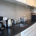 아파트 5 Pieces 8 Pers. Avec Terrasse Et Parking A La Baule - Fr-1-245-212 프풀리귀앙