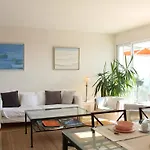 5 Pieces 8 Pers. Avec Terrasse Et Parking A La Baule - Fr-1-245-212 아파트