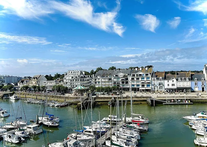 5 Pièces 8 Pers. Avec Terrasse Et Parking à La Baule - Fr-1-245-212 * Le Pouliguen